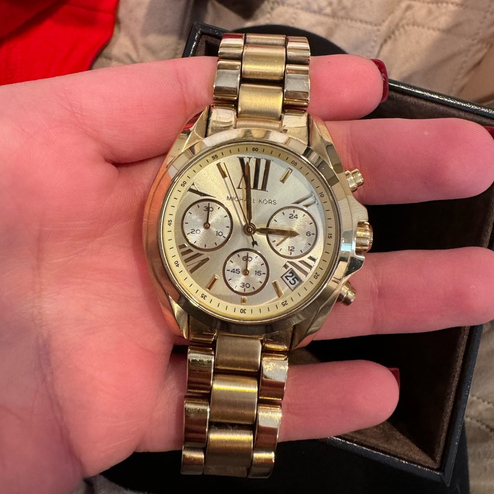 All Gold Michael Kors Watch - Picture 2 of 9